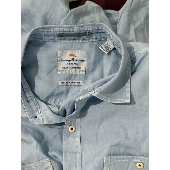 Tommy Bahama Jeans Mens XL Blue Island Modern Fit Button Up Long Sleeve Chambray - Picture 2 of 6